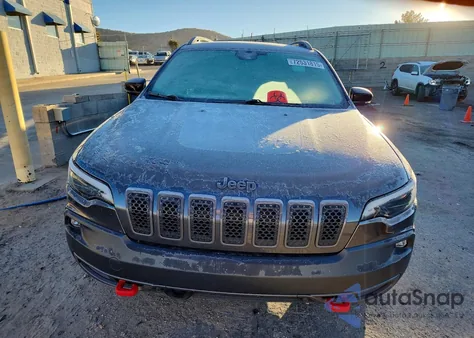 2023 Jeep Cherokee Trailhawk z USA, uszkodzony, nr VIN 1C4PJMBN3PD104982